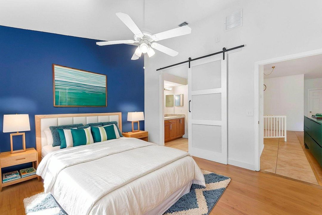 For Sale: $254,000 (3 beds, 2 baths, 1096 Square Feet)