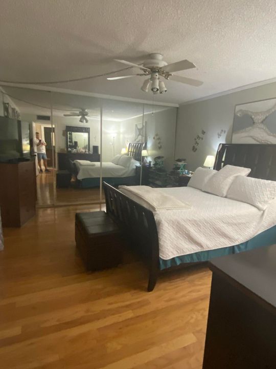 En Venta: $285,000 (2 camas, 2 baños, 1236 Pies cuadrados)