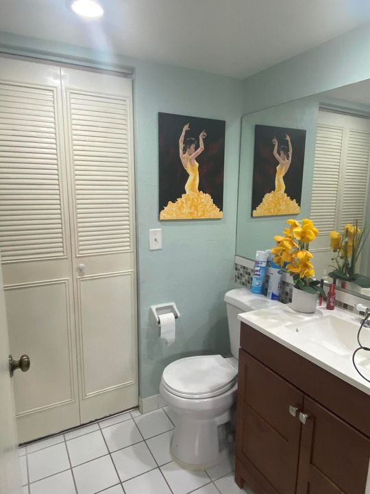 En Venta: $285,000 (2 camas, 2 baños, 1236 Pies cuadrados)