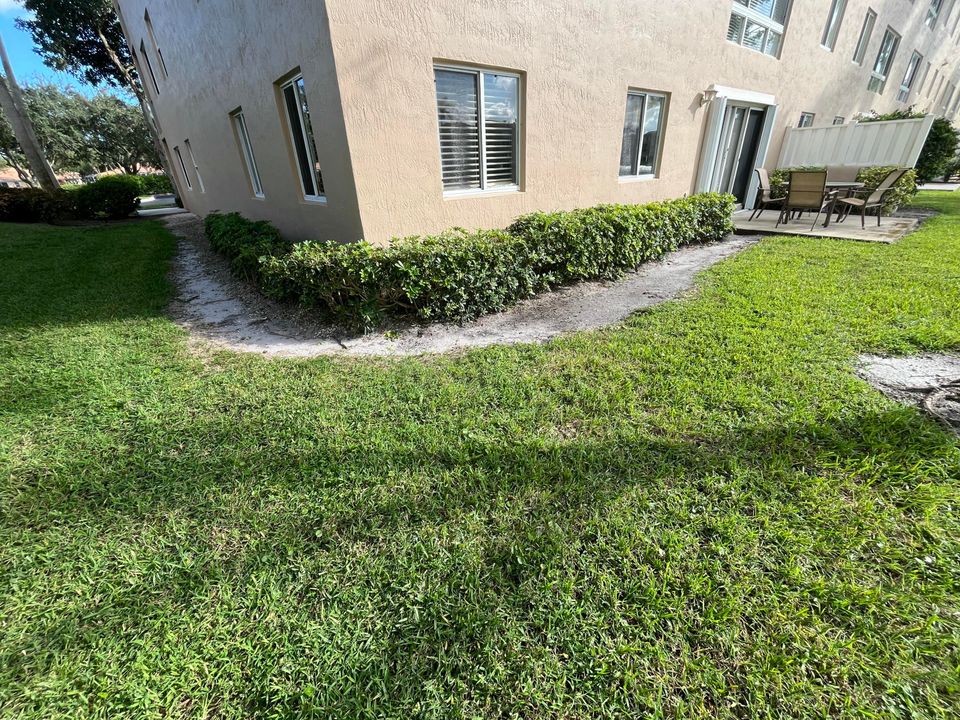 For Sale: $269,000 (3 beds, 2 baths, 1869 Square Feet)