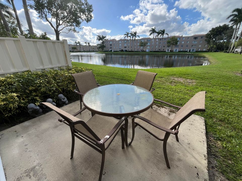 For Sale: $269,000 (3 beds, 2 baths, 1869 Square Feet)