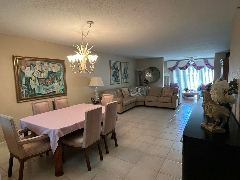 For Sale: $269,000 (3 beds, 2 baths, 1869 Square Feet)