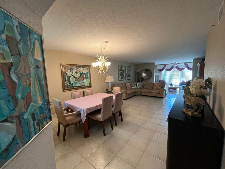 For Sale: $269,000 (3 beds, 2 baths, 1869 Square Feet)