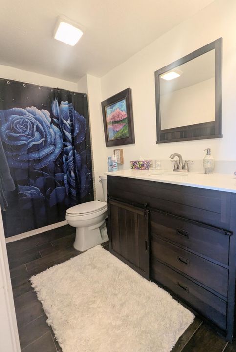 For Sale: $219,900 (2 beds, 2 baths, 1062 Square Feet)