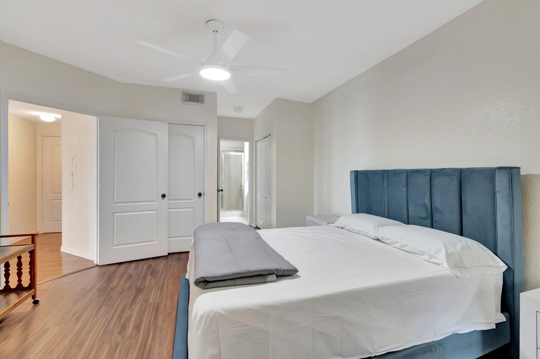 For Rent: $3,600 (2 beds, 2 baths, 1304 Square Feet)