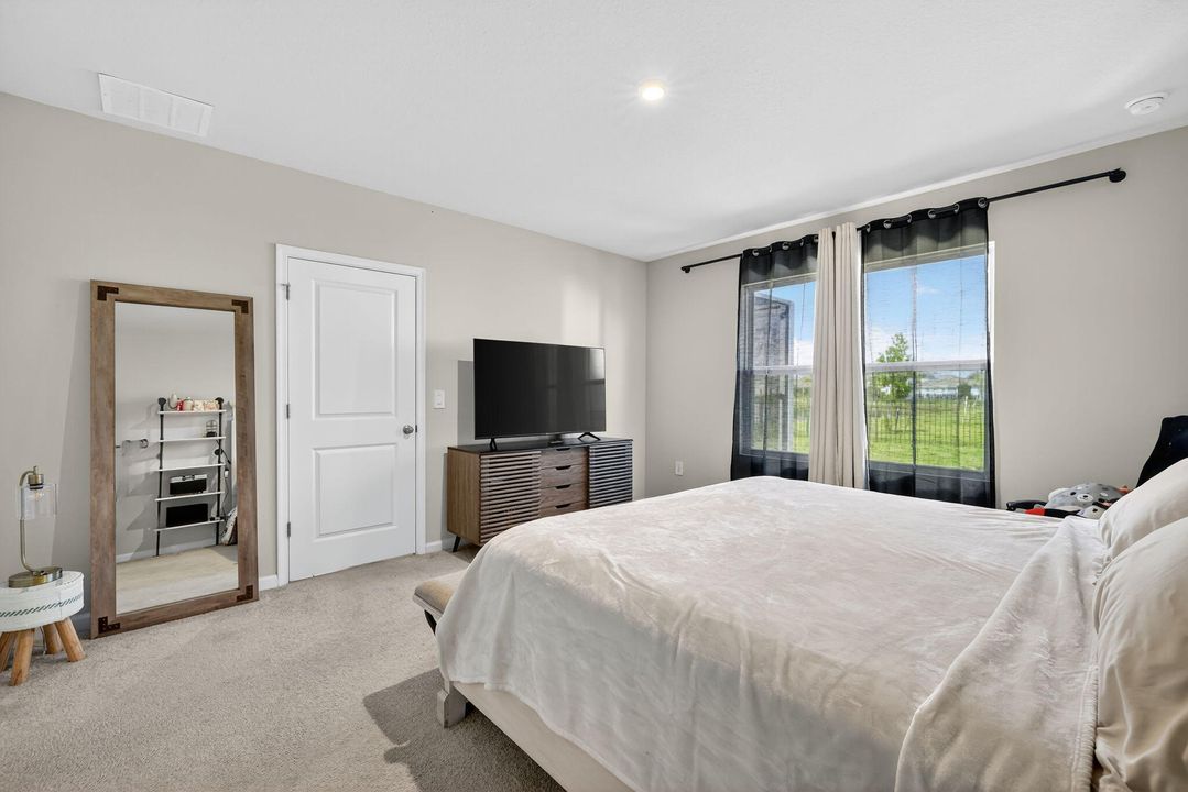 For Sale: $335,000 (3 beds, 2 baths, 1503 Square Feet)