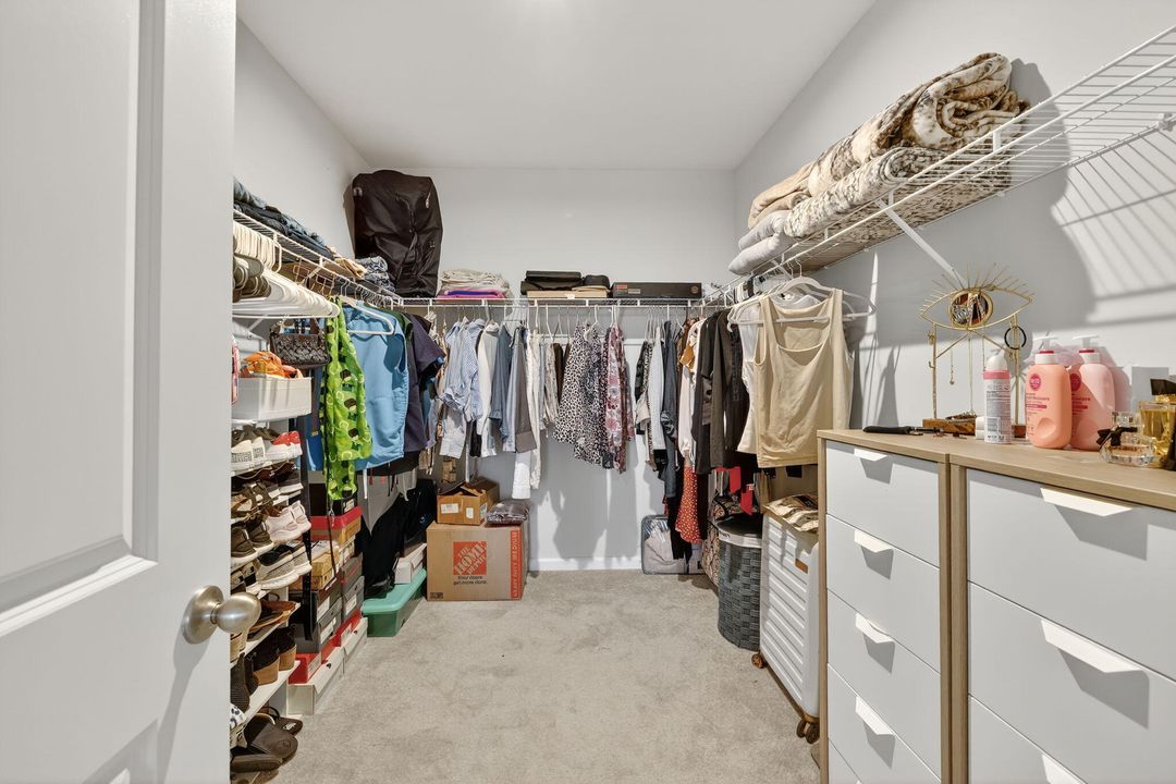 For Sale: $335,000 (3 beds, 2 baths, 1503 Square Feet)