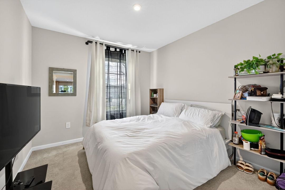 For Sale: $335,000 (3 beds, 2 baths, 1503 Square Feet)