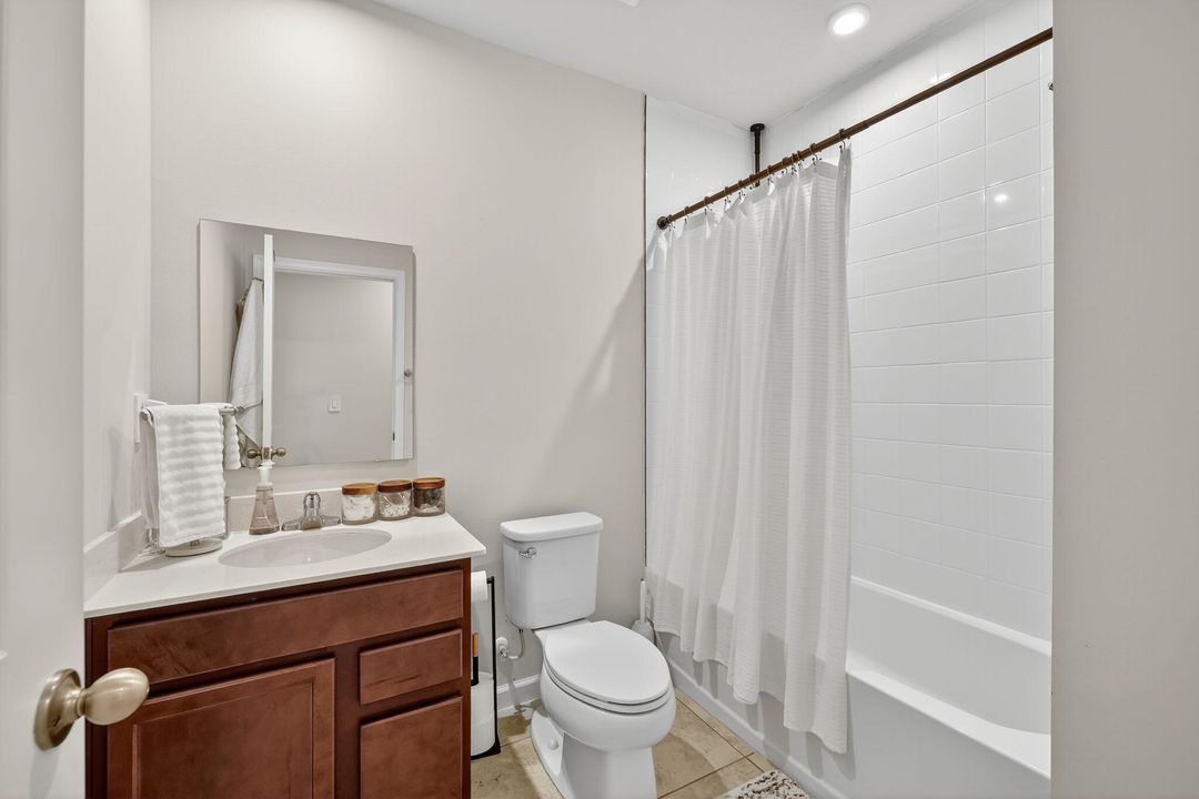 For Sale: $335,000 (3 beds, 2 baths, 1503 Square Feet)