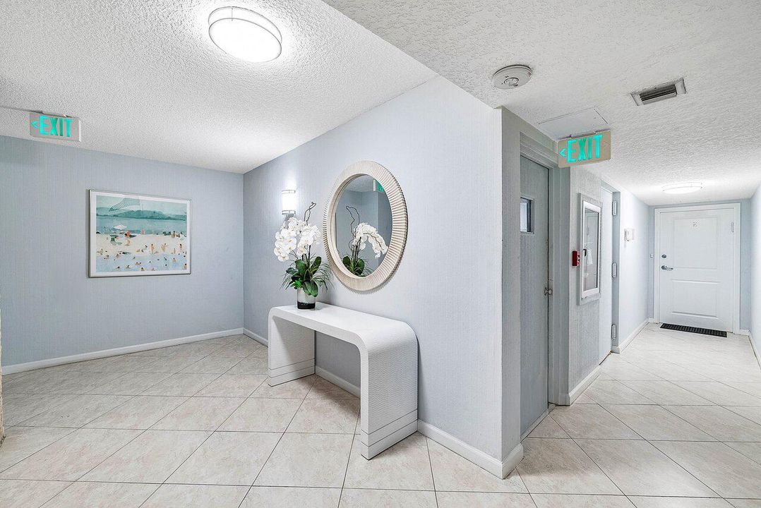 For Sale: $2,500,000 (2 beds, 3 baths, 3227 Square Feet)