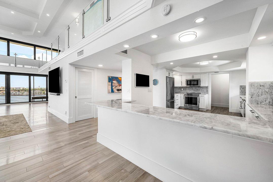 For Sale: $2,500,000 (2 beds, 3 baths, 3227 Square Feet)