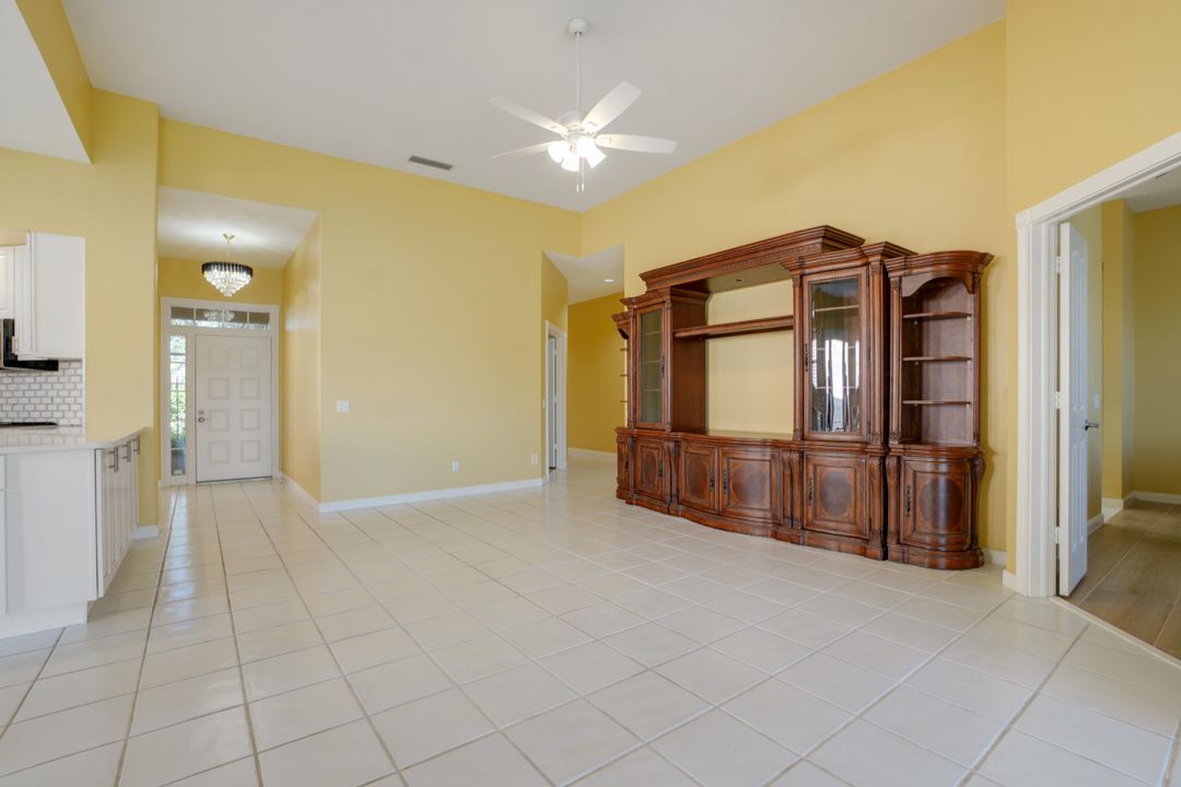 For Sale: $374,900 (3 beds, 2 baths, 1849 Square Feet)