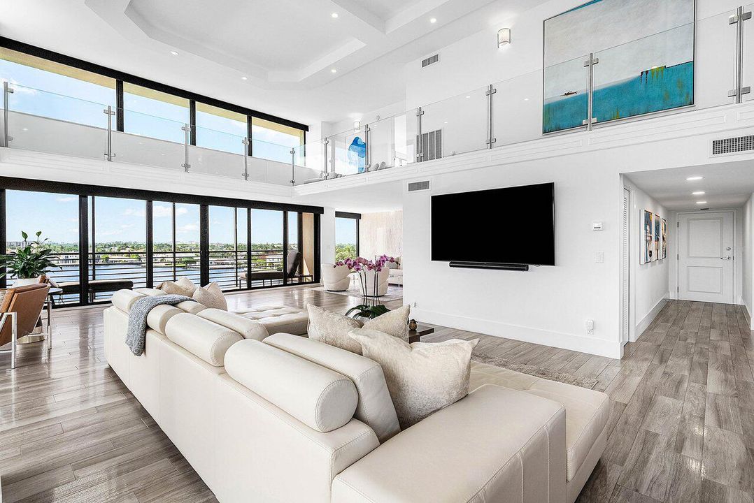 For Sale: $2,500,000 (2 beds, 3 baths, 3227 Square Feet)