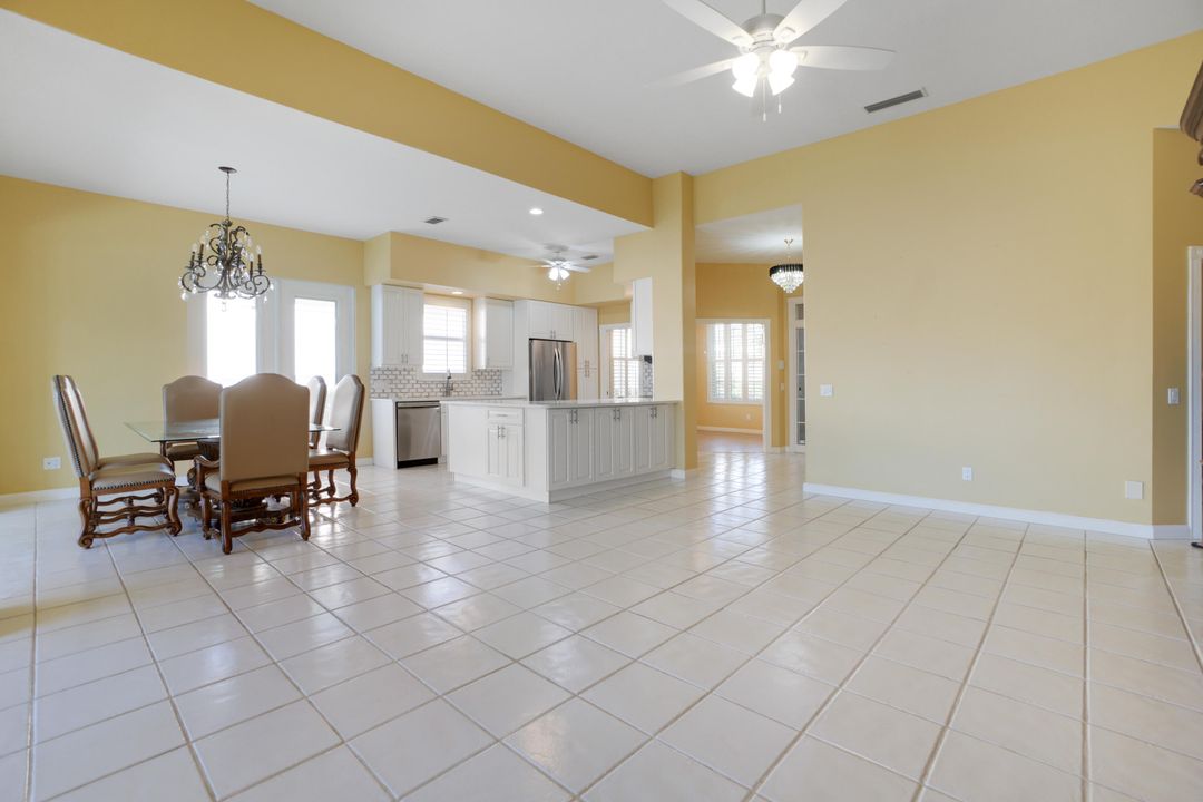 For Sale: $374,900 (3 beds, 2 baths, 1849 Square Feet)