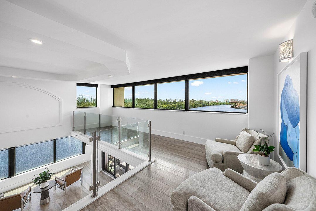 For Sale: $2,500,000 (2 beds, 3 baths, 3227 Square Feet)