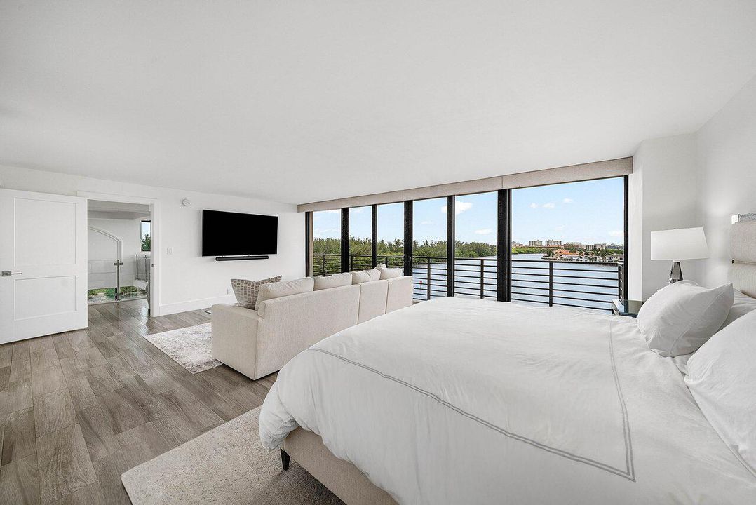 For Sale: $2,500,000 (2 beds, 3 baths, 3227 Square Feet)