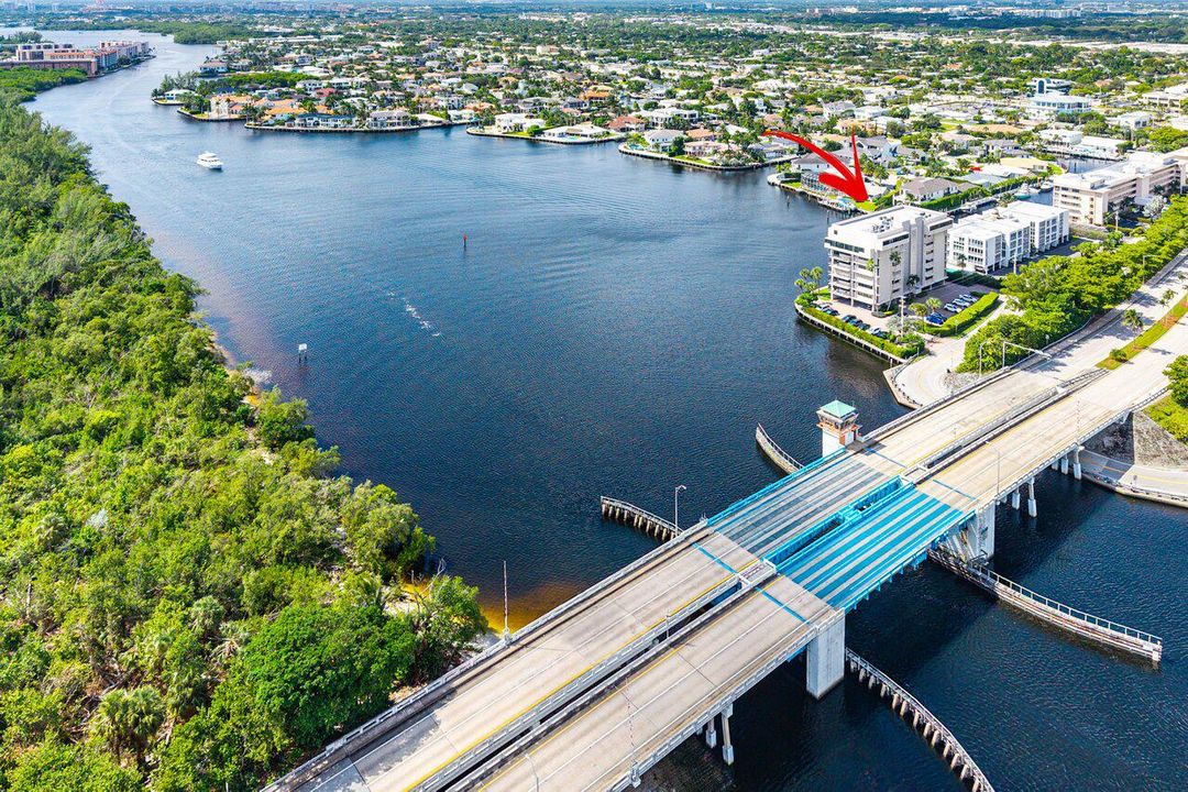 For Sale: $2,500,000 (2 beds, 3 baths, 3227 Square Feet)