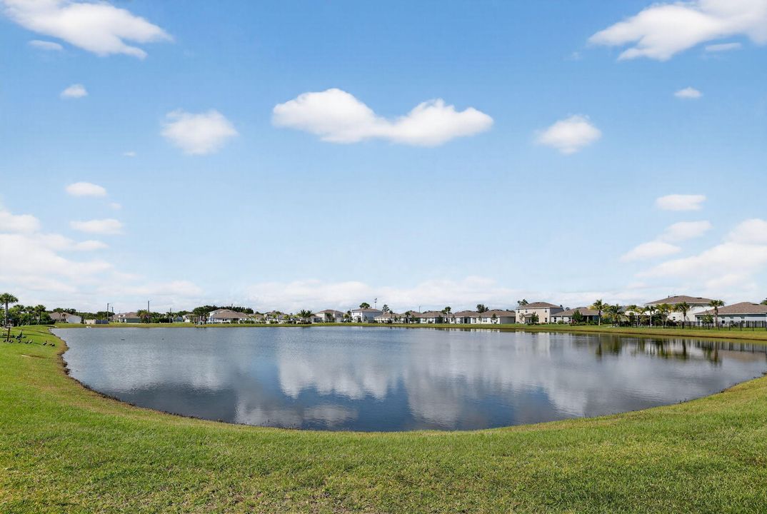 For Sale: $335,000 (3 beds, 2 baths, 1503 Square Feet)