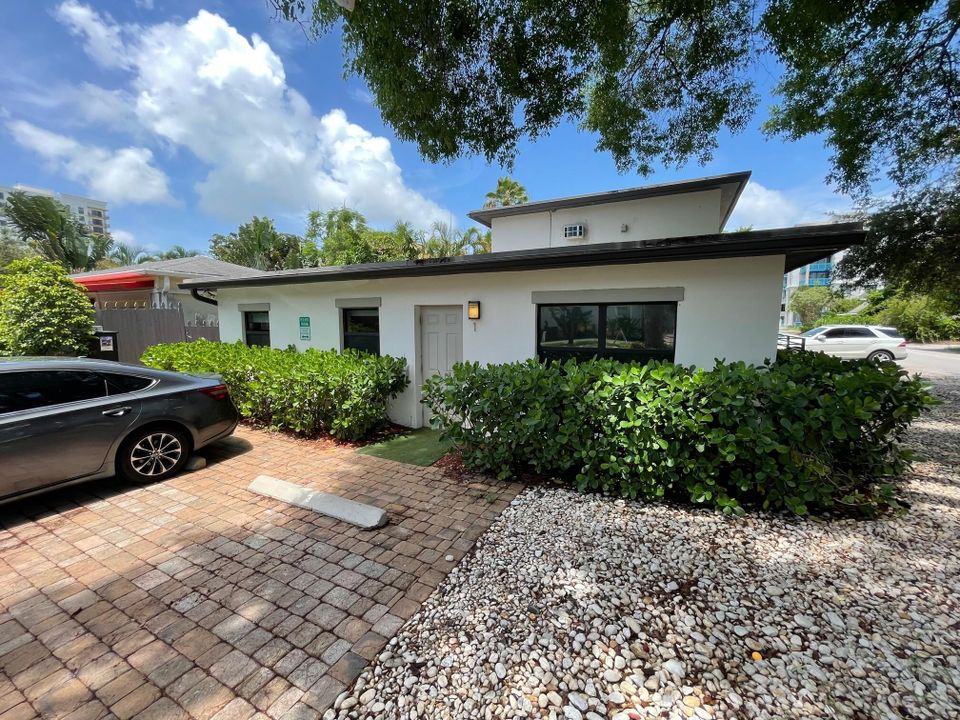 Под контрактом: $1,850 (1 спален, 1 ванн, 622 Квадратных фут)