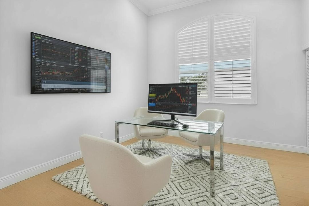 For Sale: $1,300,000 (3 beds, 2 baths, 2742 Square Feet)