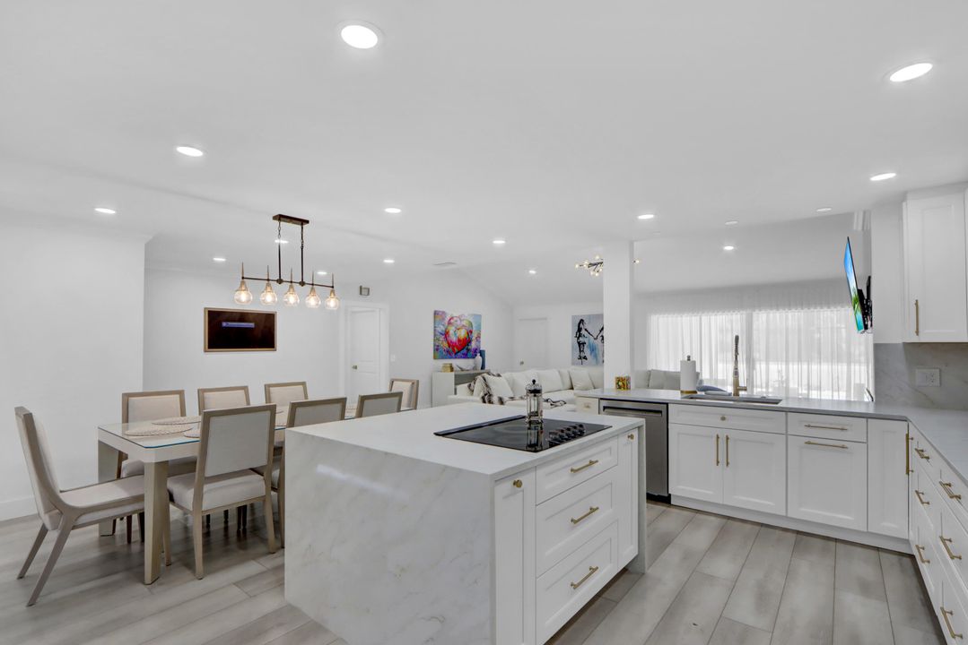 For Sale: $1,050,000 (3 beds, 2 baths, 2003 Square Feet)