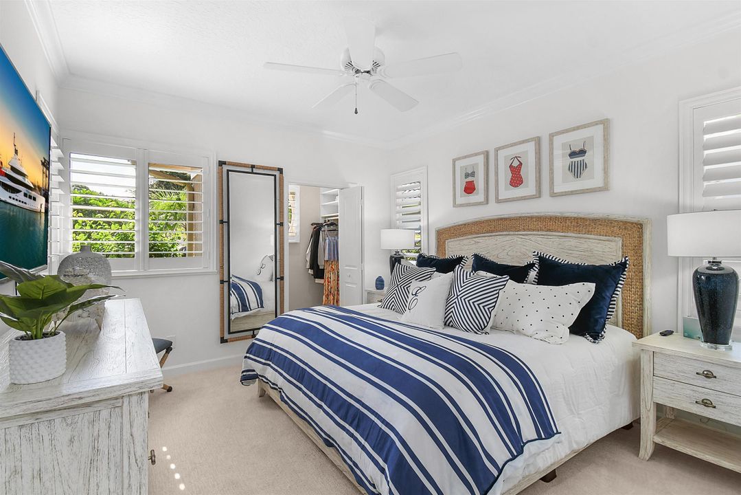 For Sale: $699,900 (3 beds, 2 baths, 2377 Square Feet)