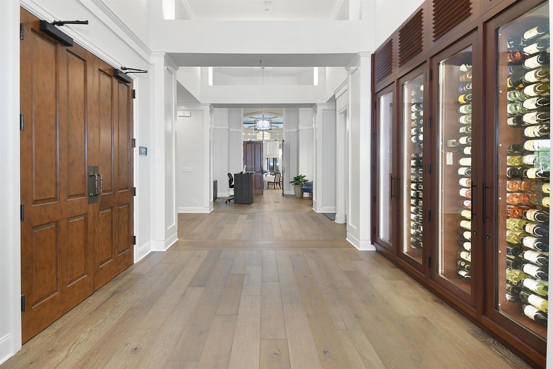 For Sale: $699,900 (3 beds, 2 baths, 2377 Square Feet)