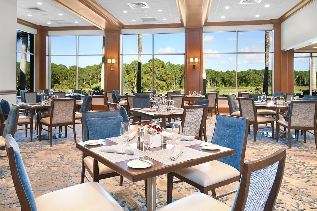 For Sale: $699,900 (3 beds, 2 baths, 2377 Square Feet)