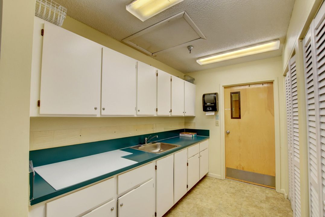 出租: $2,295 (2 贝兹, 2 浴室, 1100 平方英尺)