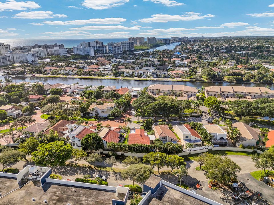 For Sale: $1,189,000 (3 beds, 2 baths, 2038 Square Feet)