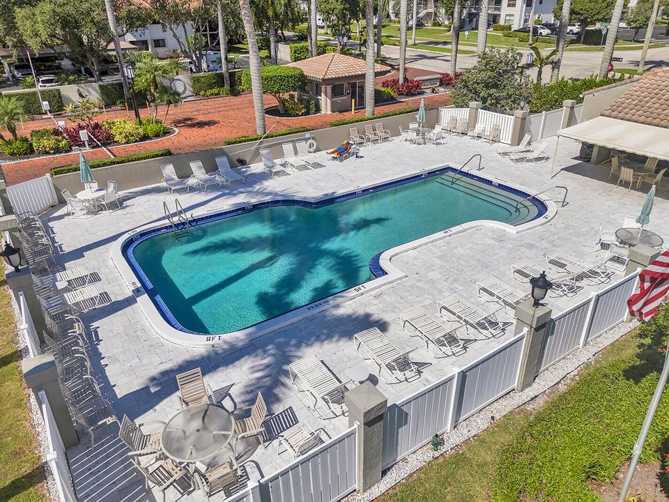 For Sale: $1,189,000 (3 beds, 2 baths, 2038 Square Feet)