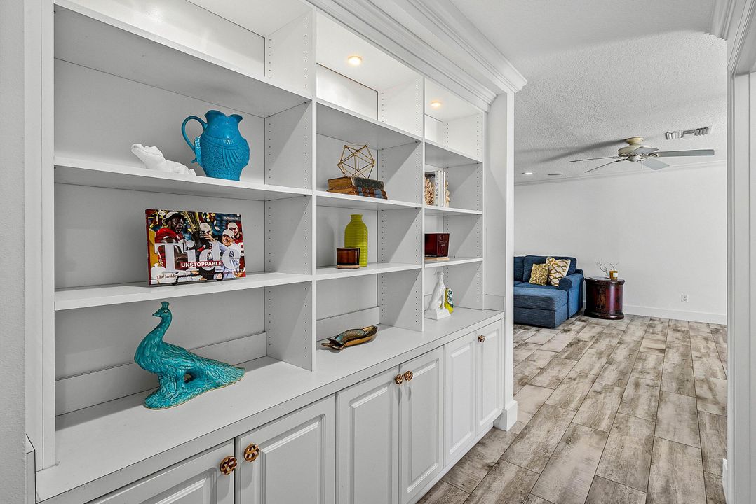 Active With Contract: $935,000 (4 beds, 4 baths, 3151 Square Feet)