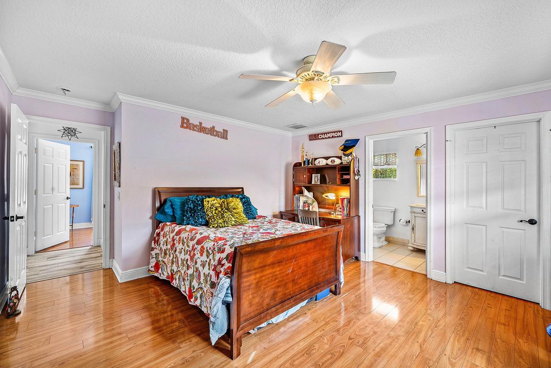 Active With Contract: $935,000 (4 beds, 4 baths, 3151 Square Feet)