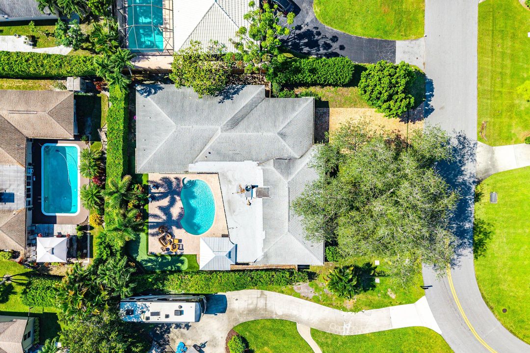 Active With Contract: $935,000 (4 beds, 4 baths, 3151 Square Feet)