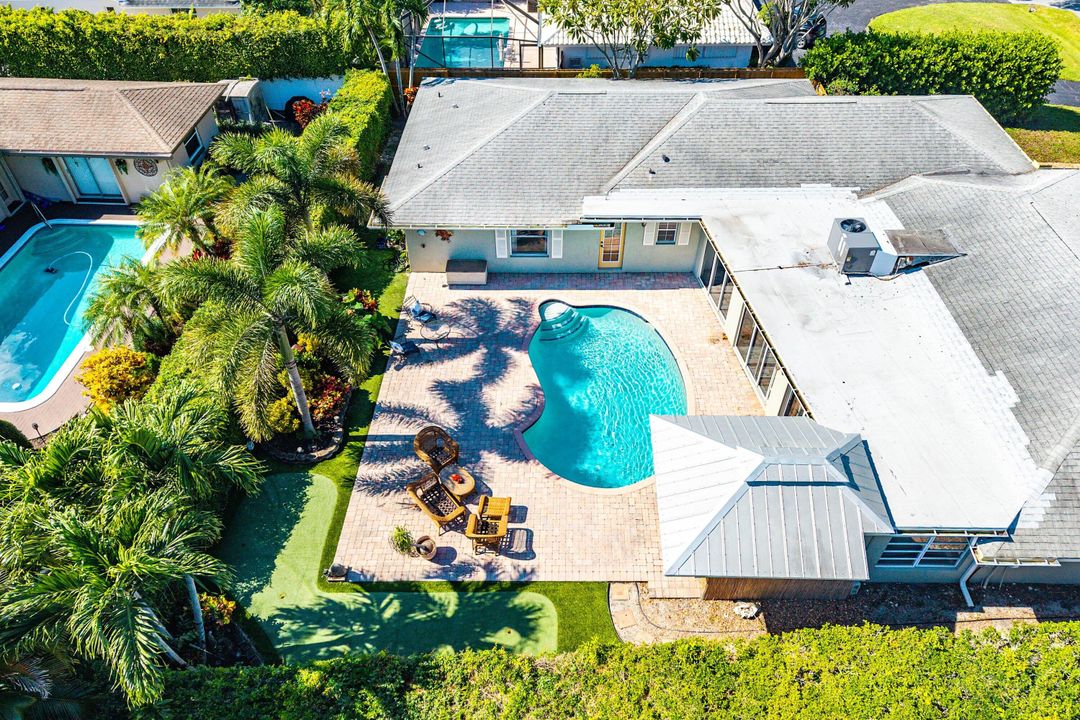 Active With Contract: $935,000 (4 beds, 4 baths, 3151 Square Feet)