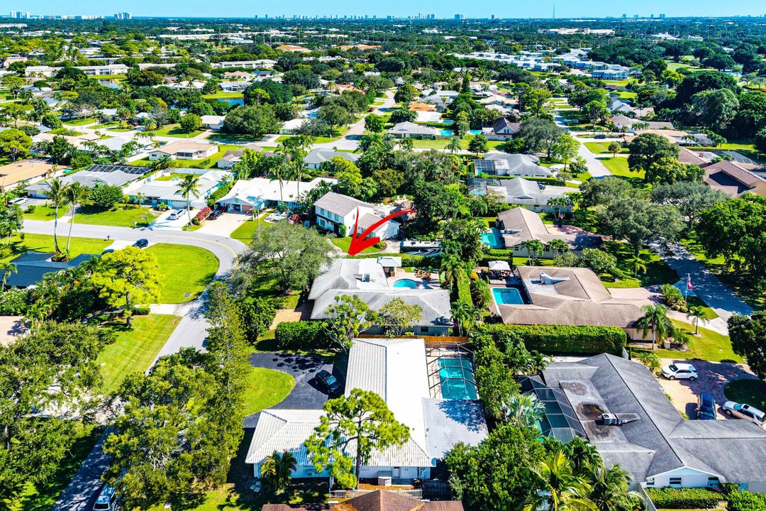 Active With Contract: $935,000 (4 beds, 4 baths, 3151 Square Feet)