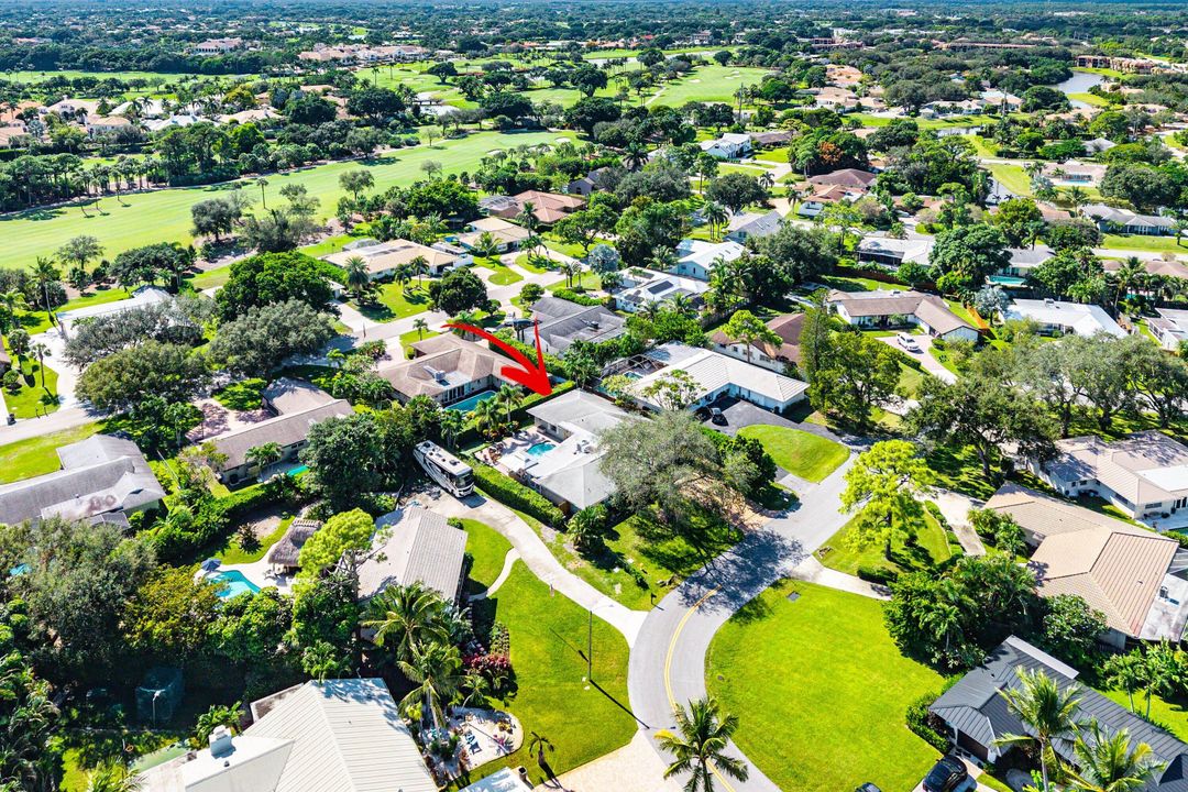 Active With Contract: $935,000 (4 beds, 4 baths, 3151 Square Feet)