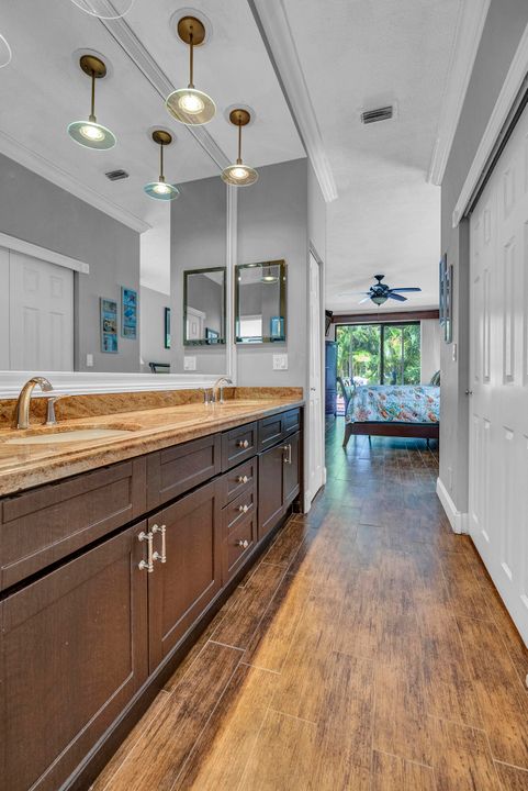 For Sale: $1,189,000 (3 beds, 2 baths, 2038 Square Feet)