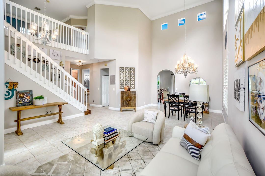 For Sale: $749,900 (4 beds, 2 baths, 2476 Square Feet)