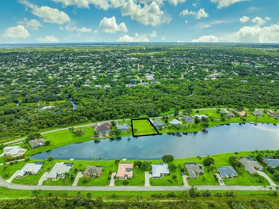 Под контрактом: $195,000 (0 спален, 0 ванн, 0 Квадратных фут)