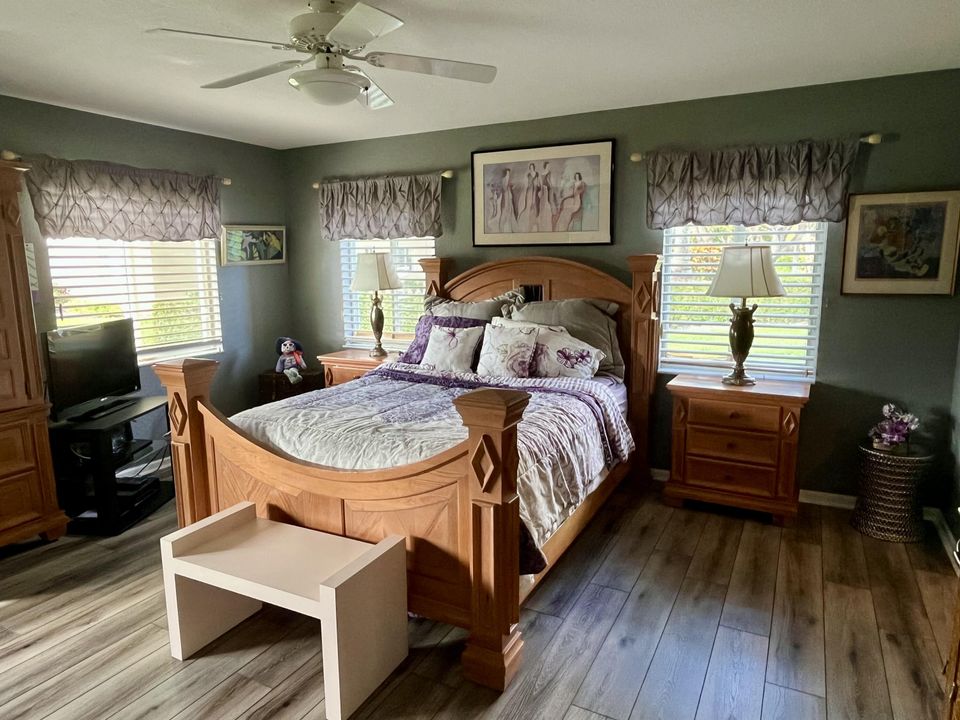 For Sale: $269,000 (3 beds, 2 baths, 1869 Square Feet)