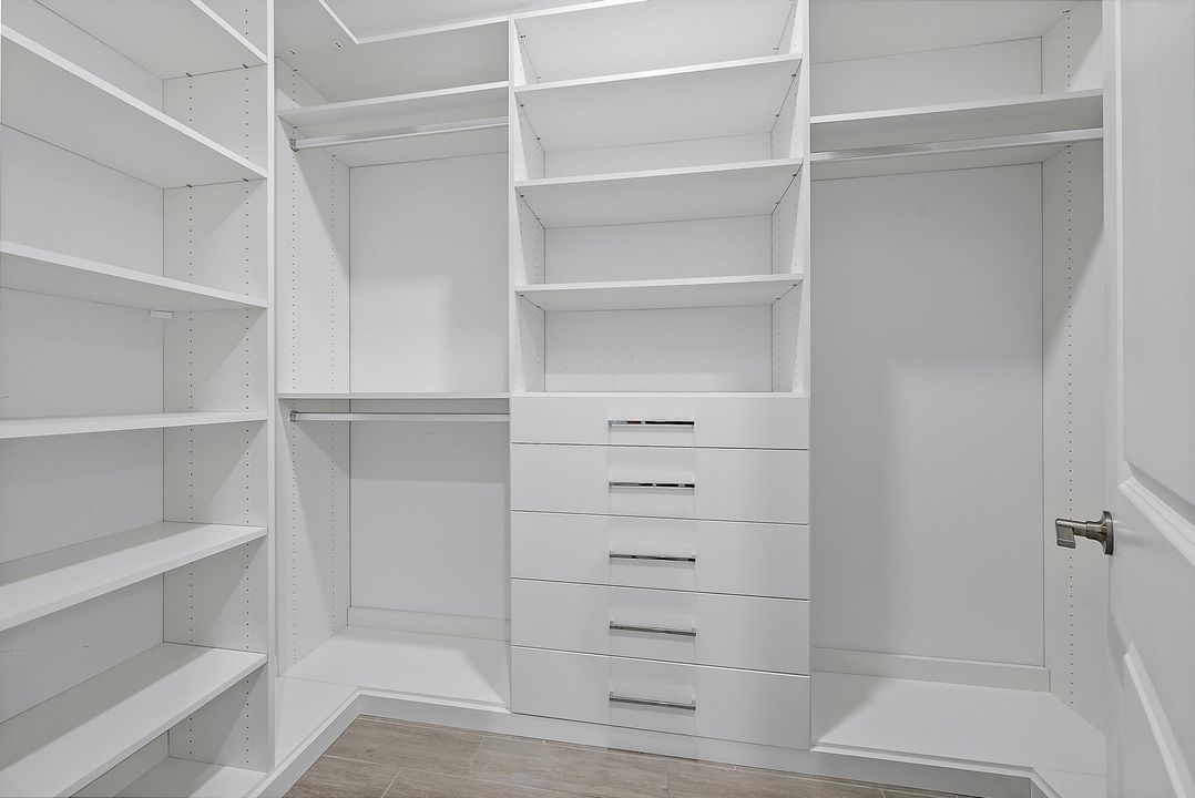 待售: $985,000 (3 贝兹, 3 浴室, 2809 平方英尺)