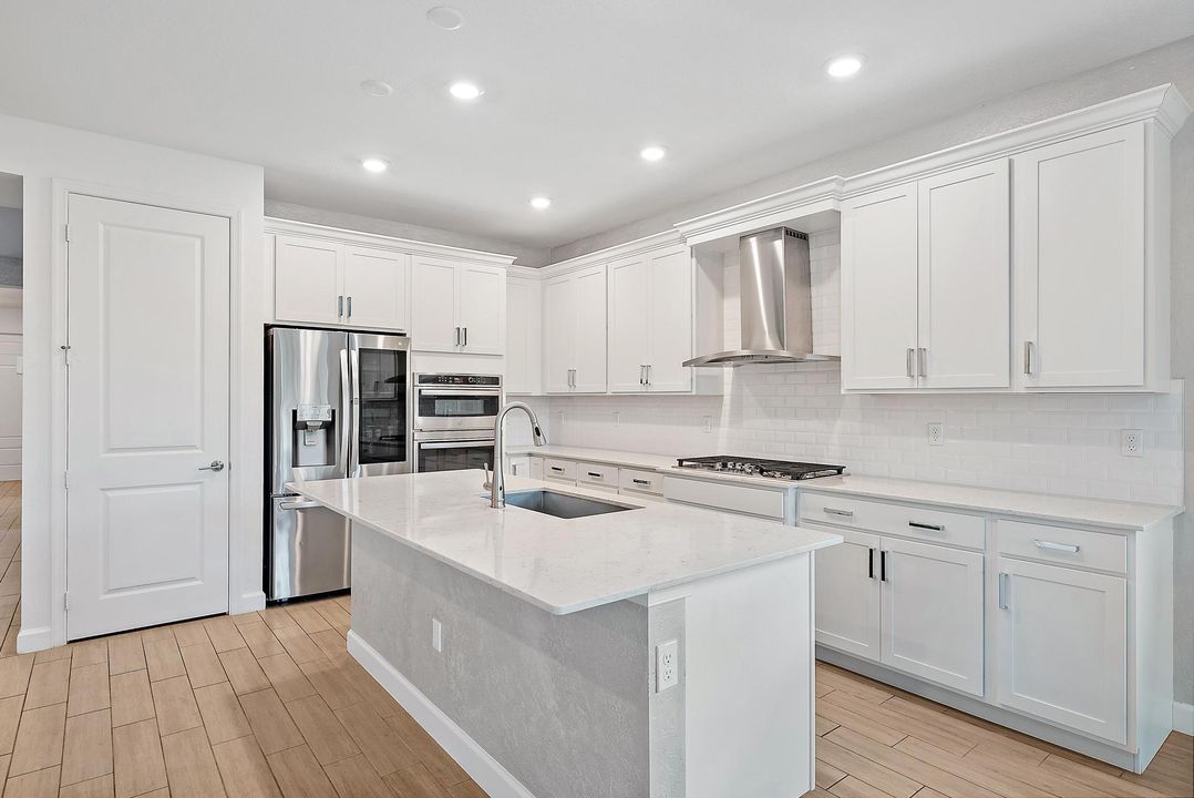 待售: $985,000 (3 贝兹, 3 浴室, 2809 平方英尺)