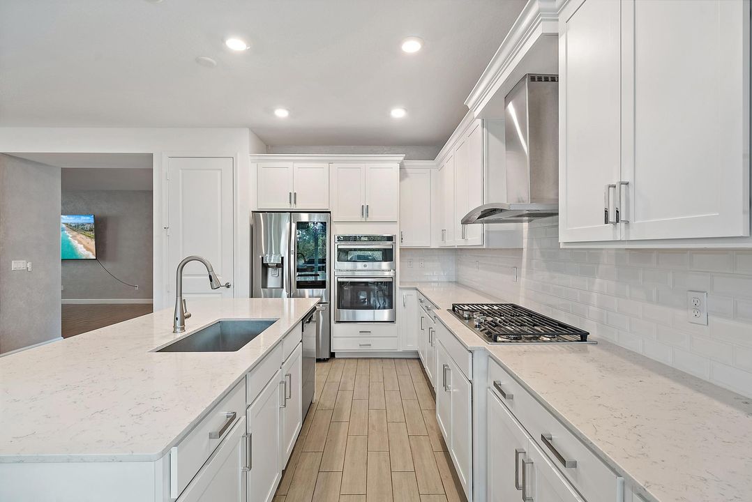 待售: $985,000 (3 贝兹, 3 浴室, 2809 平方英尺)