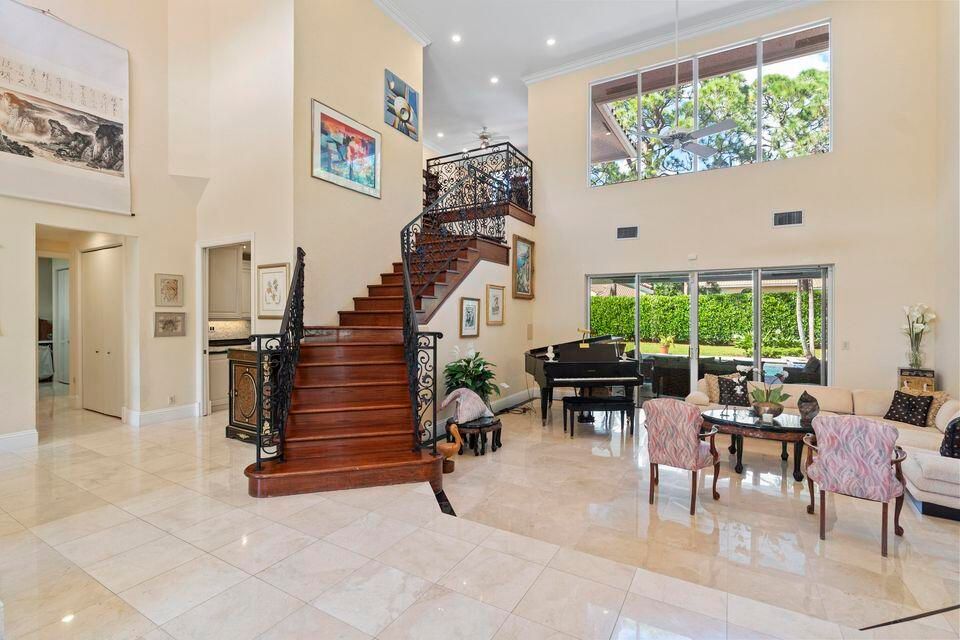 For Rent: $17,000 (5 beds, 4 baths, 4151 Square Feet)