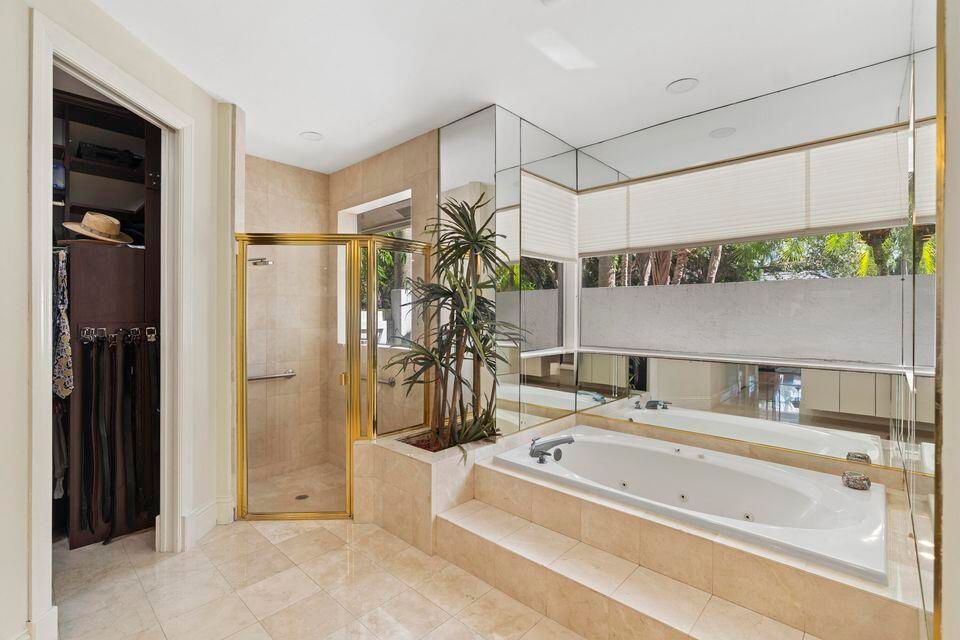 For Rent: $17,000 (5 beds, 4 baths, 4151 Square Feet)