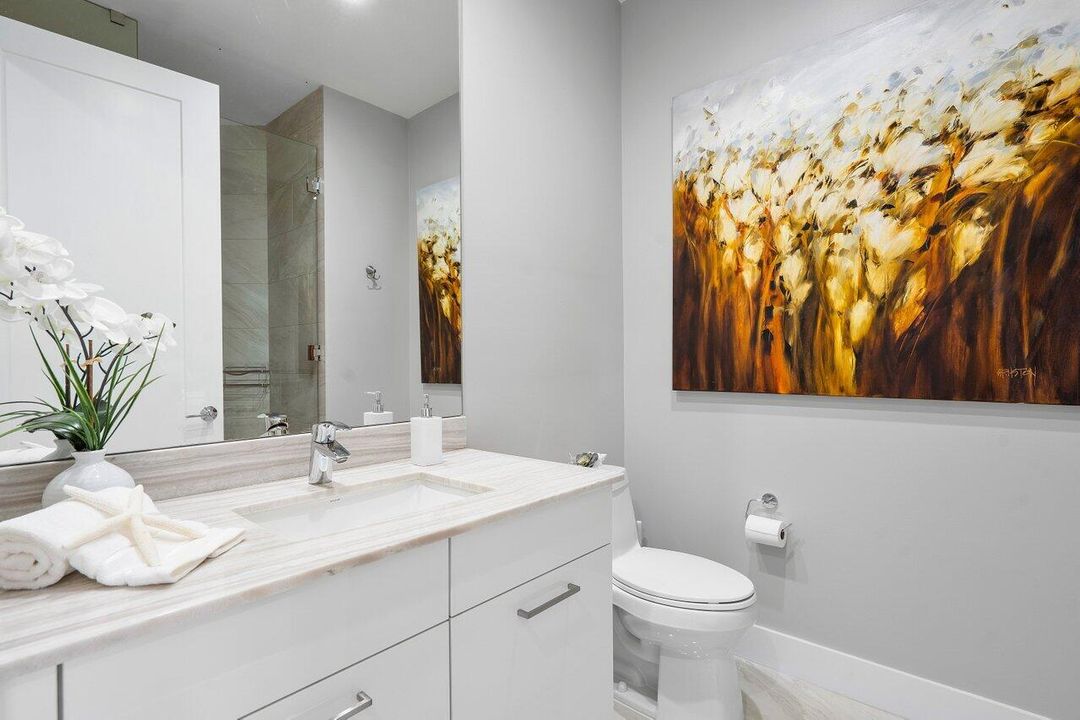 For Rent: $7,790 (3 beds, 3 baths, 2927 Square Feet)