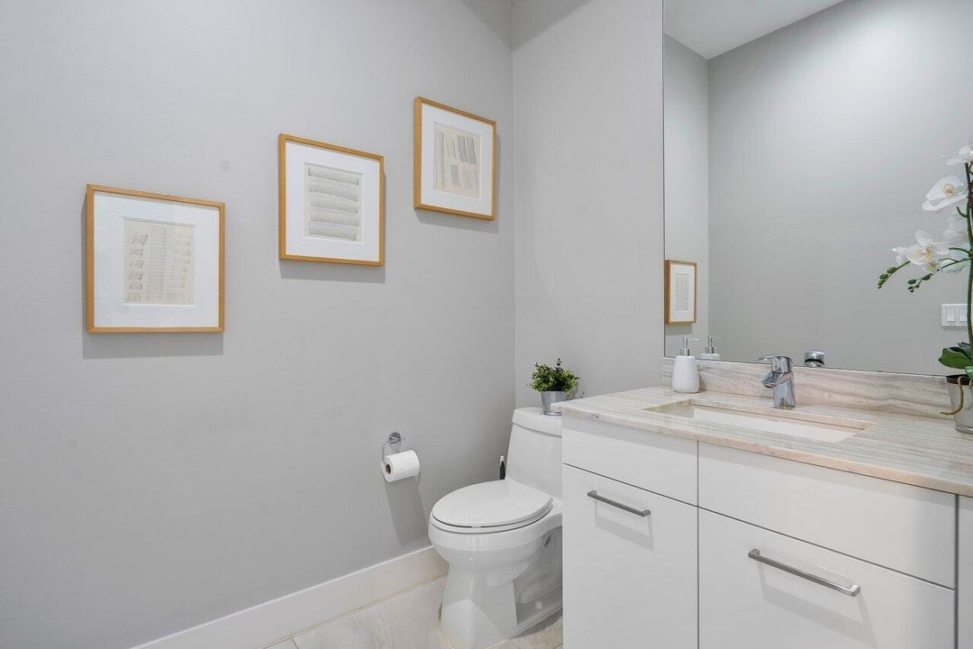 For Rent: $7,790 (3 beds, 3 baths, 2927 Square Feet)