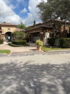 For Sale: $320,000 (3 beds, 2 baths, 1396 Square Feet)