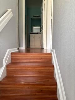 For Sale: $320,000 (3 beds, 2 baths, 1396 Square Feet)